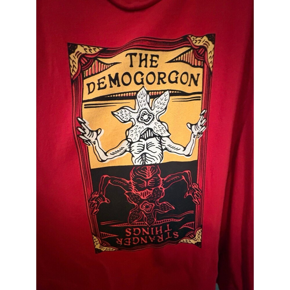 Torrid size 3 red stranger things demogorgon tank top
